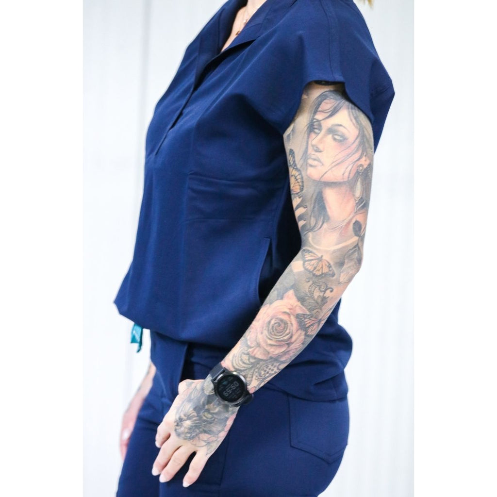 Uniforme scrub femme bleue marine